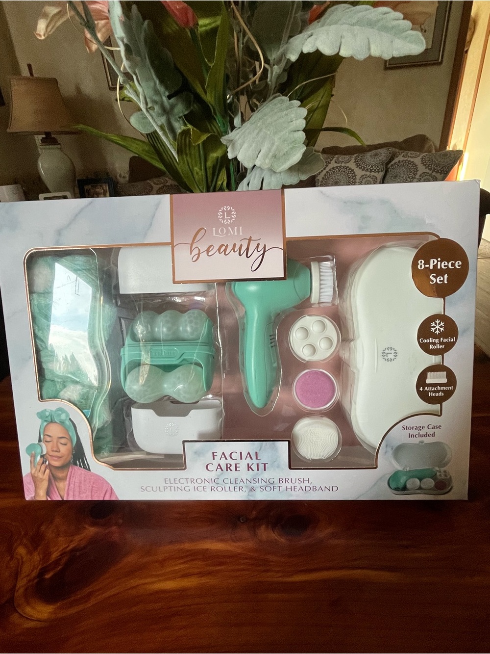 Facial Care Kit - Mint Green Electronic Cleansing Brush & Roller NEW